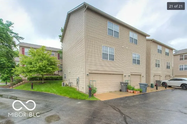 $1,695 | 3057 Armory Drive, Indianapolis, IN 46208