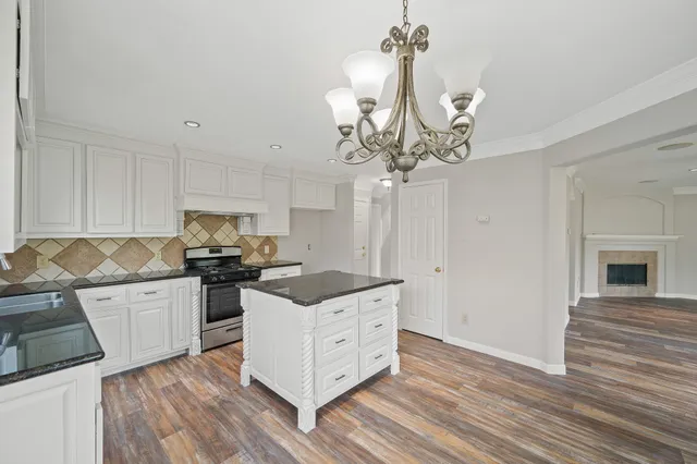 $286,000 | 514 Brushy Glen Drive, Houston, TX 77073