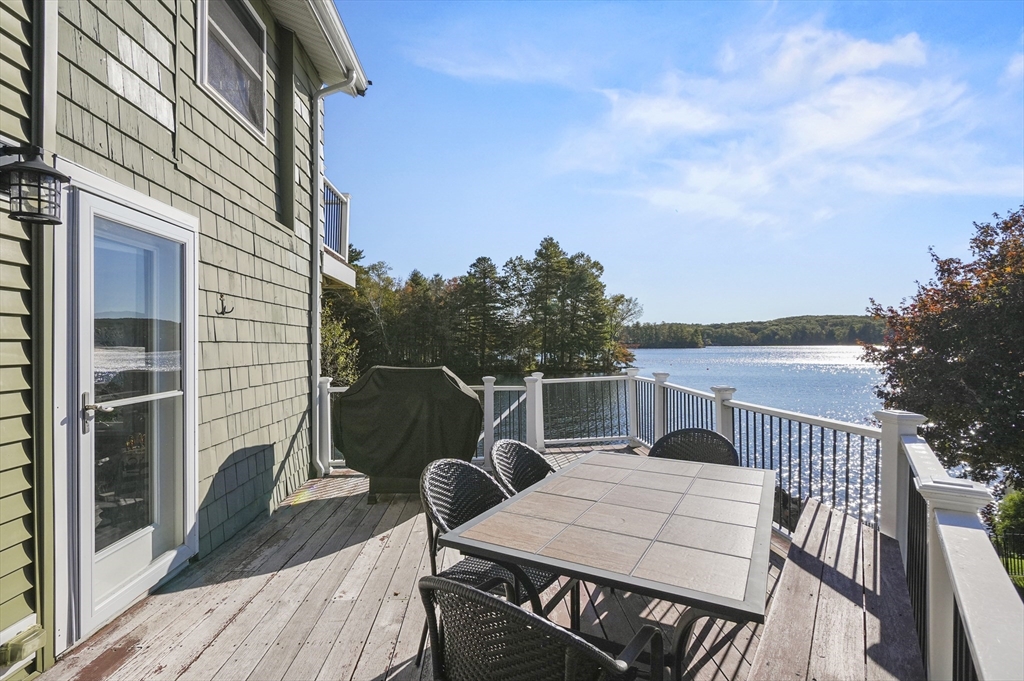 51 Spring Street Lunenburg, MA 01462 - Photo 38 of 42