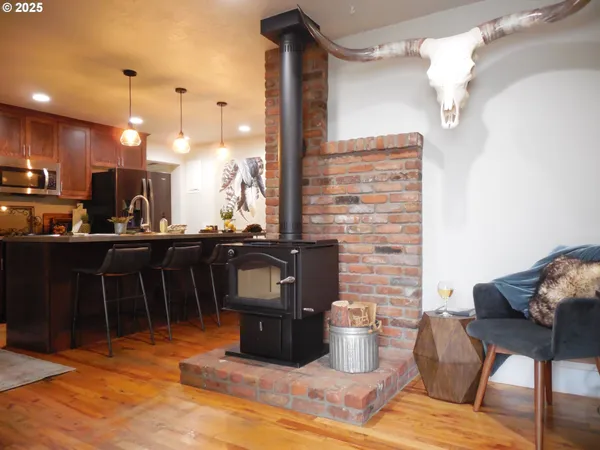 $500,000 | 204 North Russell Street, Joseph, OR 97846