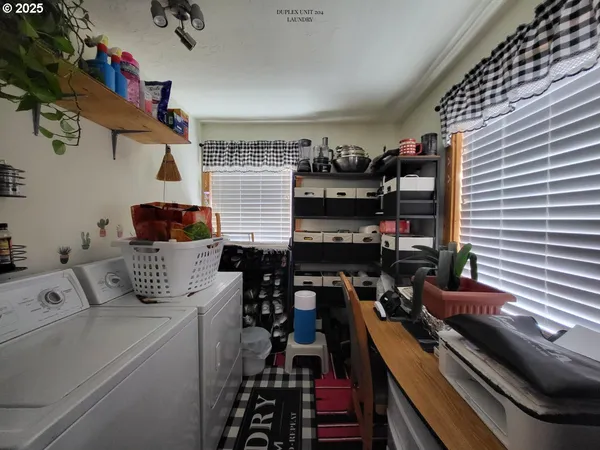 $500,000 | 204 North Russell Street, Joseph, OR 97846