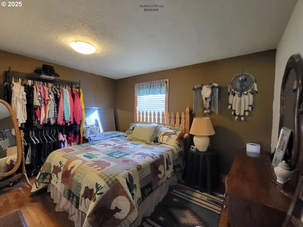 $500,000 | 204 North Russell Street, Joseph, OR 97846