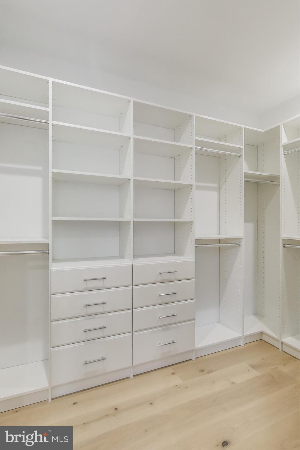 9712 Elrod Road Kensington, MD 20895 - Photo 25 of 58 Gallery Image 25