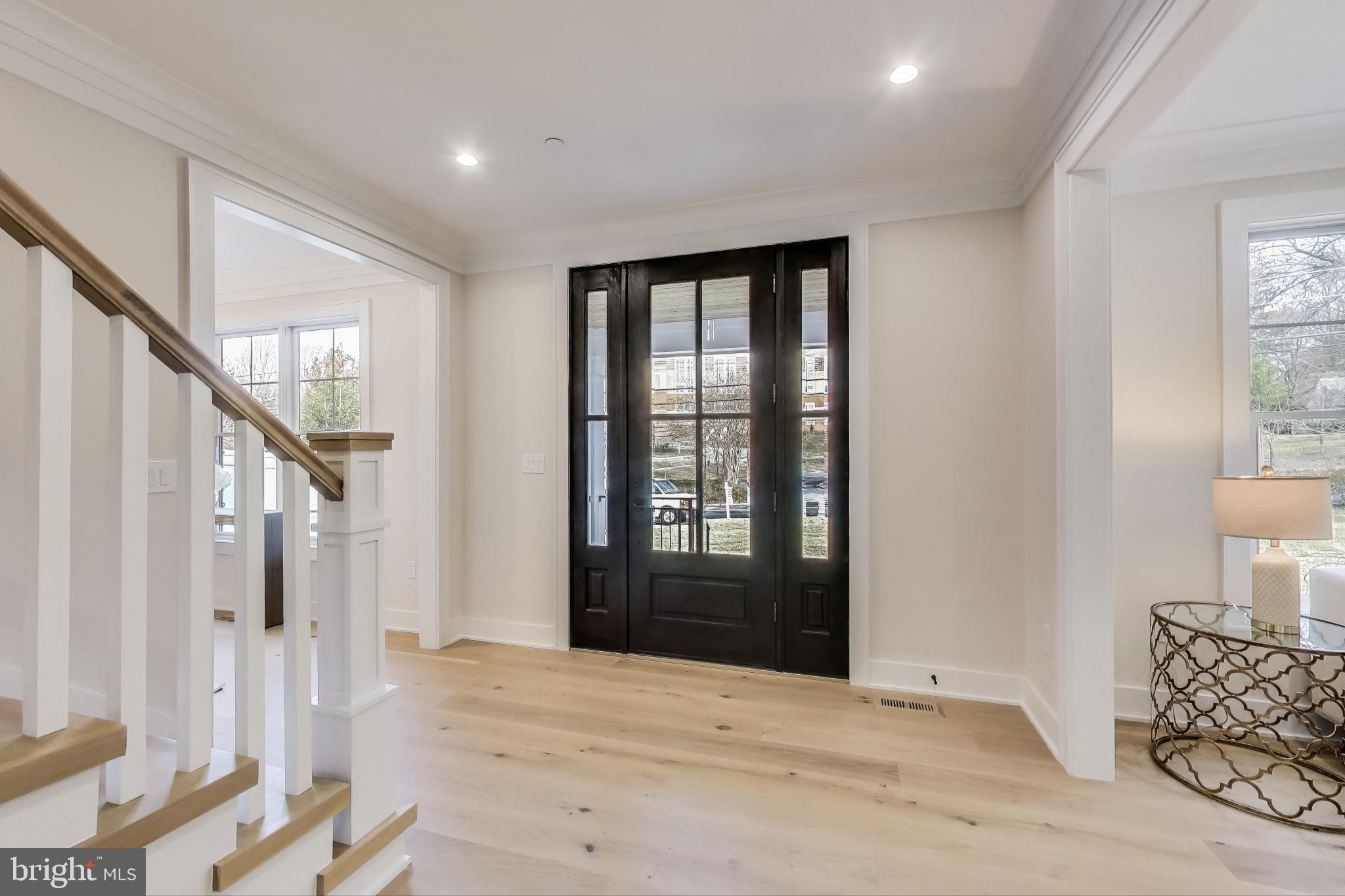 9712 Elrod Road Kensington, MD 20895 - Photo 3 of 58 Gallery Image 3