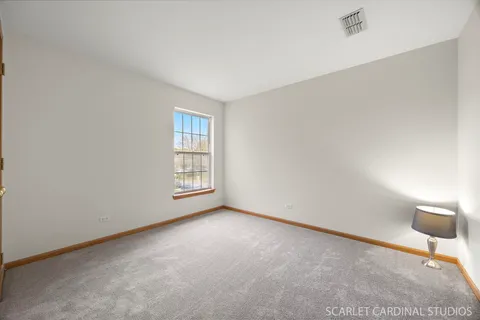 $450,000 | 2235 Cheshire Drive, Aurora, IL 60502