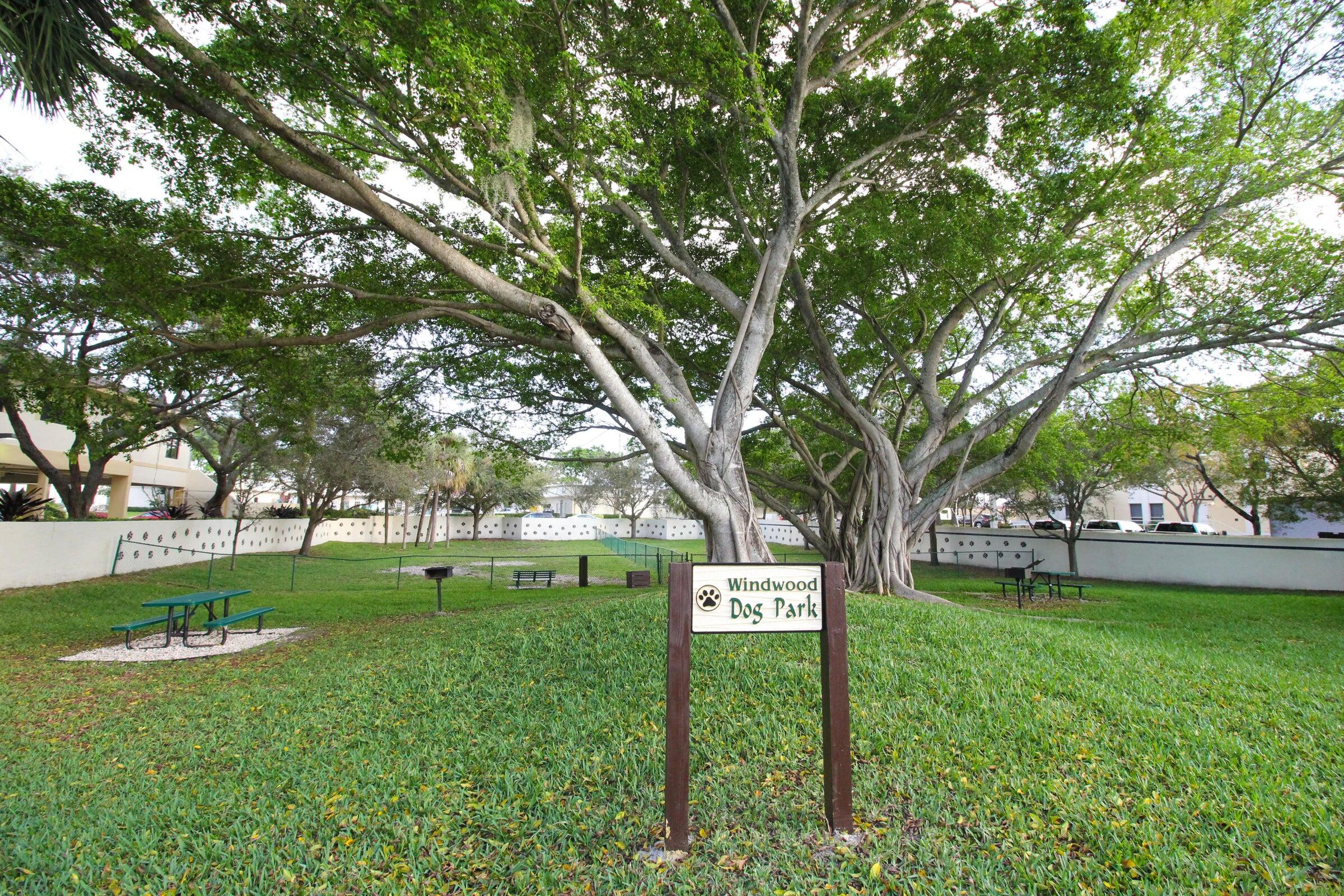 3190 Leewood Terrace, Unit L204 Boca Raton, FL 33431 - Photo 35 of 37 Windwood Dog Park