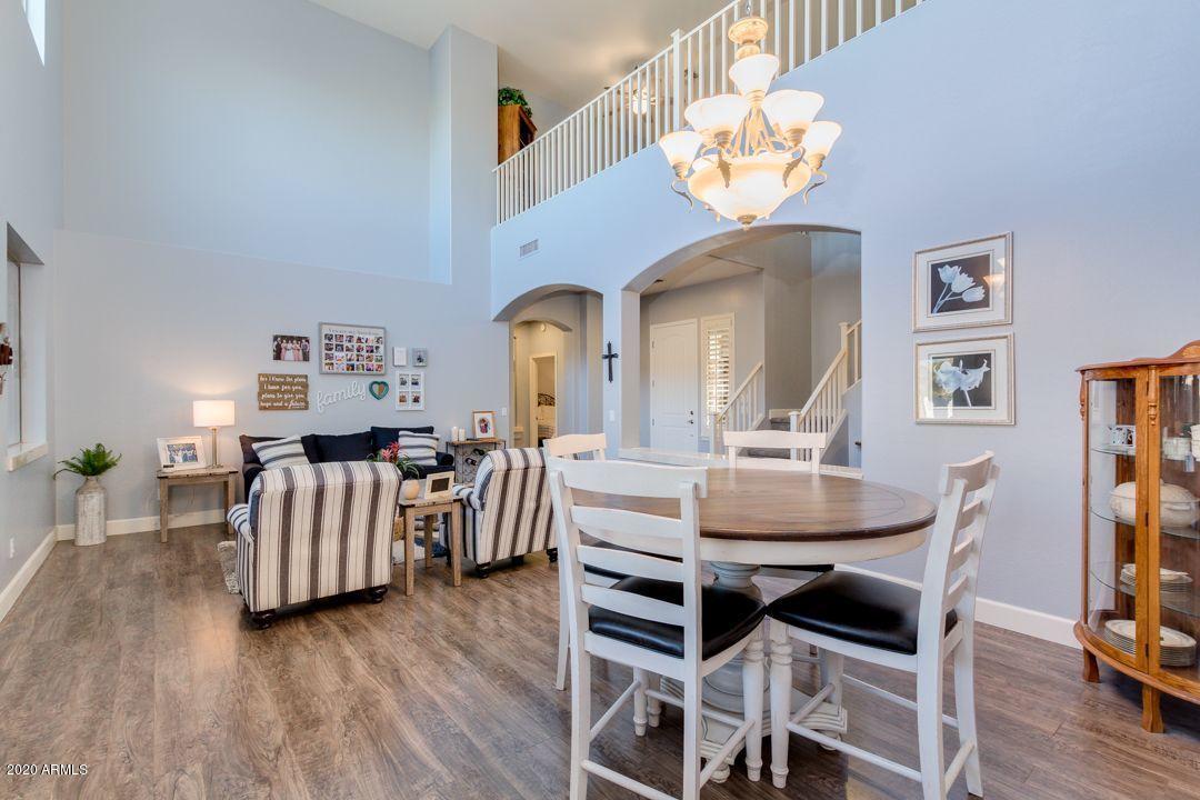 2697 South Racine Court Gilbert, AZ 85295 - Photo 8 of 44 Formal Liv/Ding Flex