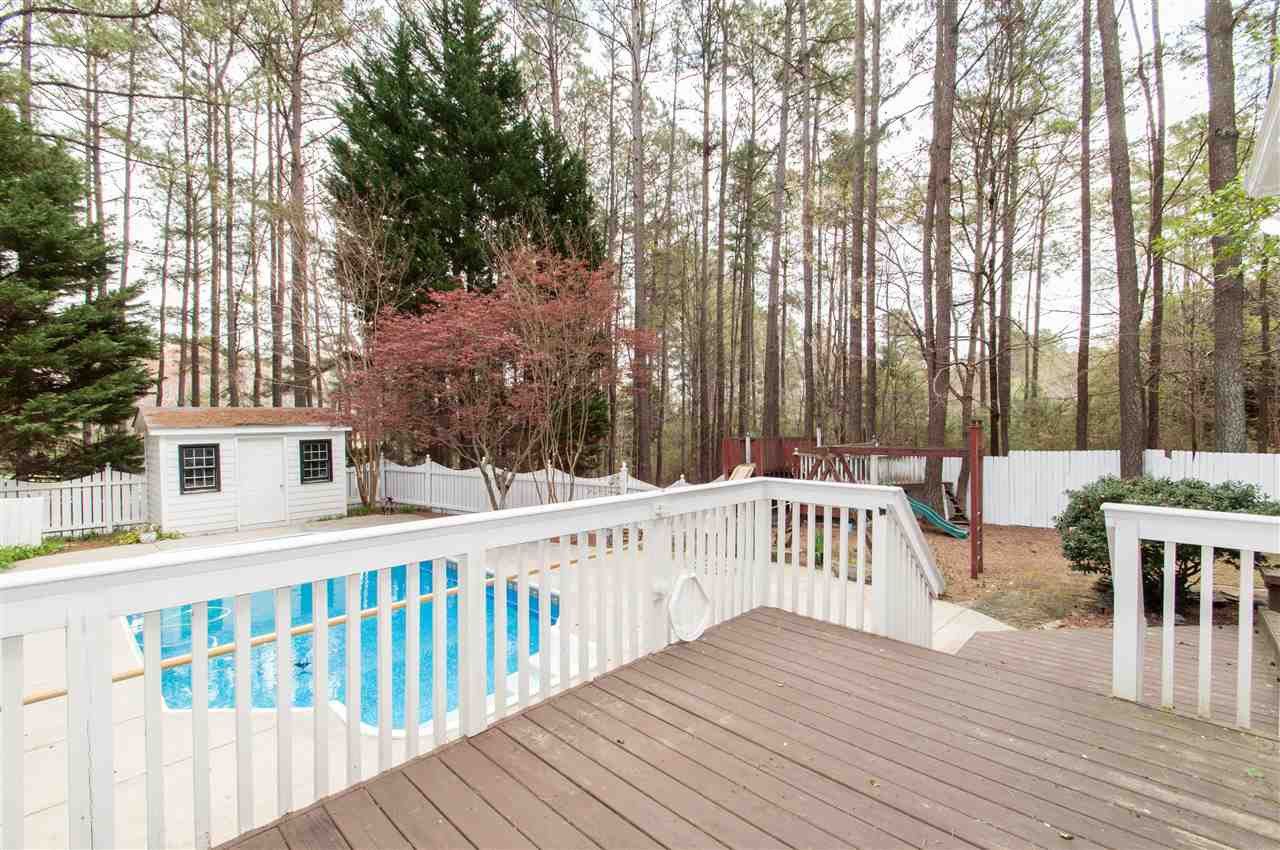 340 Sandhurst Road Raleigh, NC 27615 - Photo 5 of 25 Deck overlooking pool