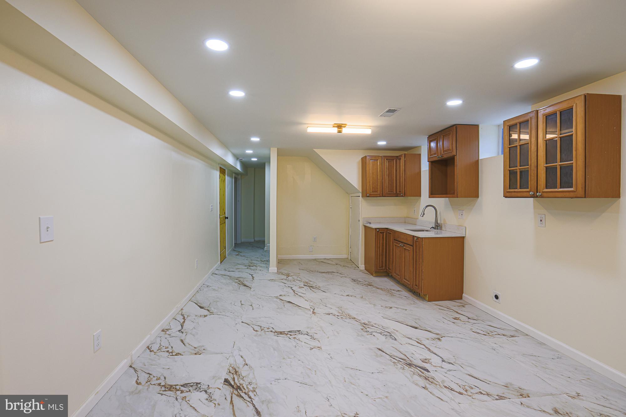 3817 Copley Road Baltimore, MD 21215 - Photo 35 of 58