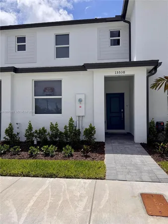 $2,600 | 15538 Southwest 276th Terrace, Unit 15538, Homestead, FL 33032