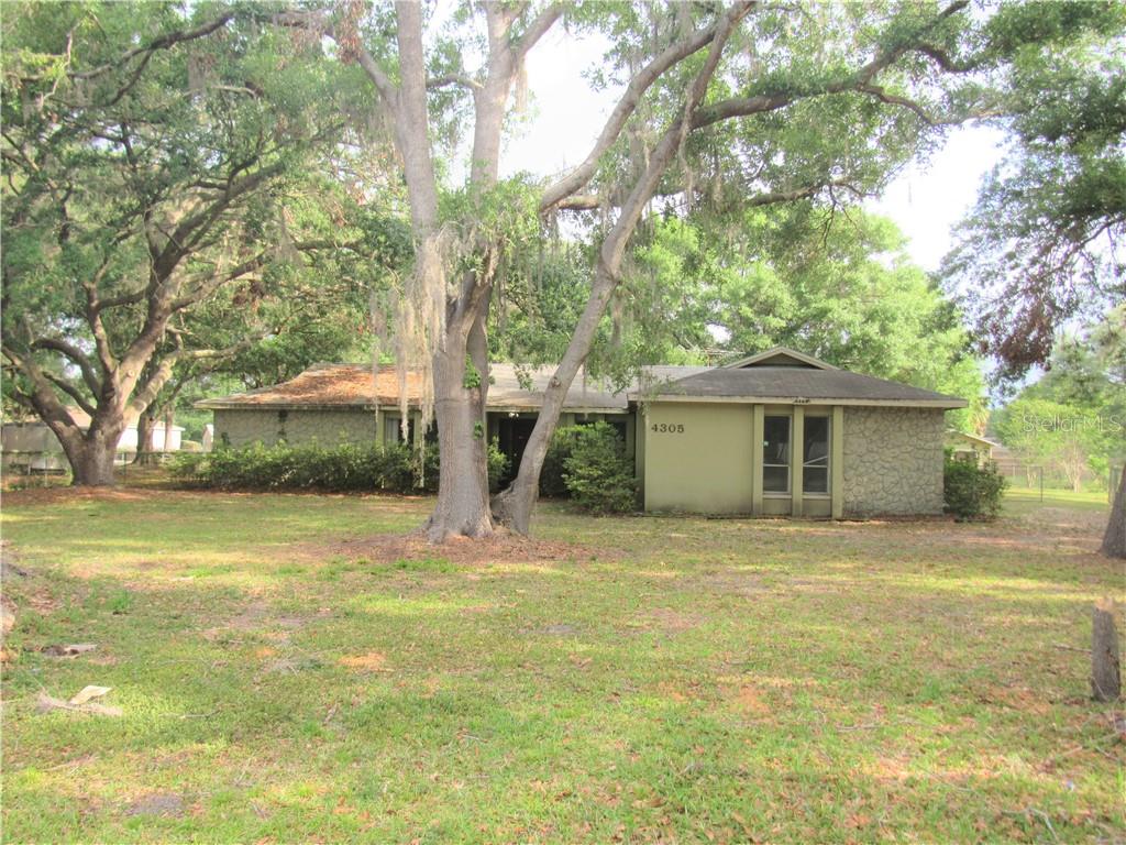 4305 Ridge Road Lakeland, FL 33811 - Photo 1 of 1 FRONT