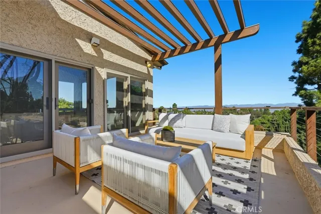 $2,995,000 | 5204 Middlecrest Road, Rancho Palos Verdes, CA 90275