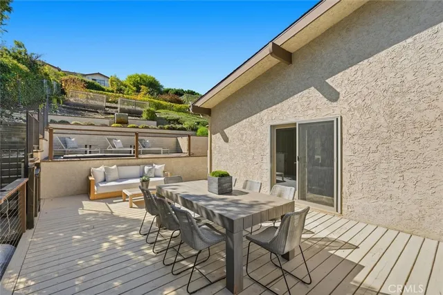 $2,995,000 | 5204 Middlecrest Road, Rancho Palos Verdes, CA 90275