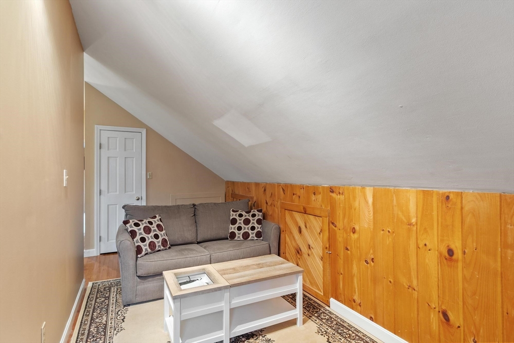 348 Leominster Road Lunenburg, MA 01462 - Photo 34 of 42