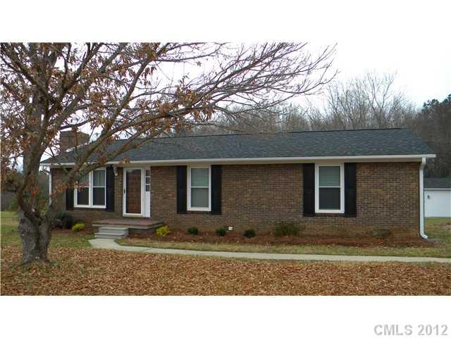 1596 Fairhope Road York, SC 29745 - Photo 1 of 16