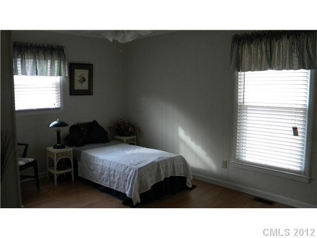 1596 Fairhope Road York, SC 29745 - Photo 9 of 16