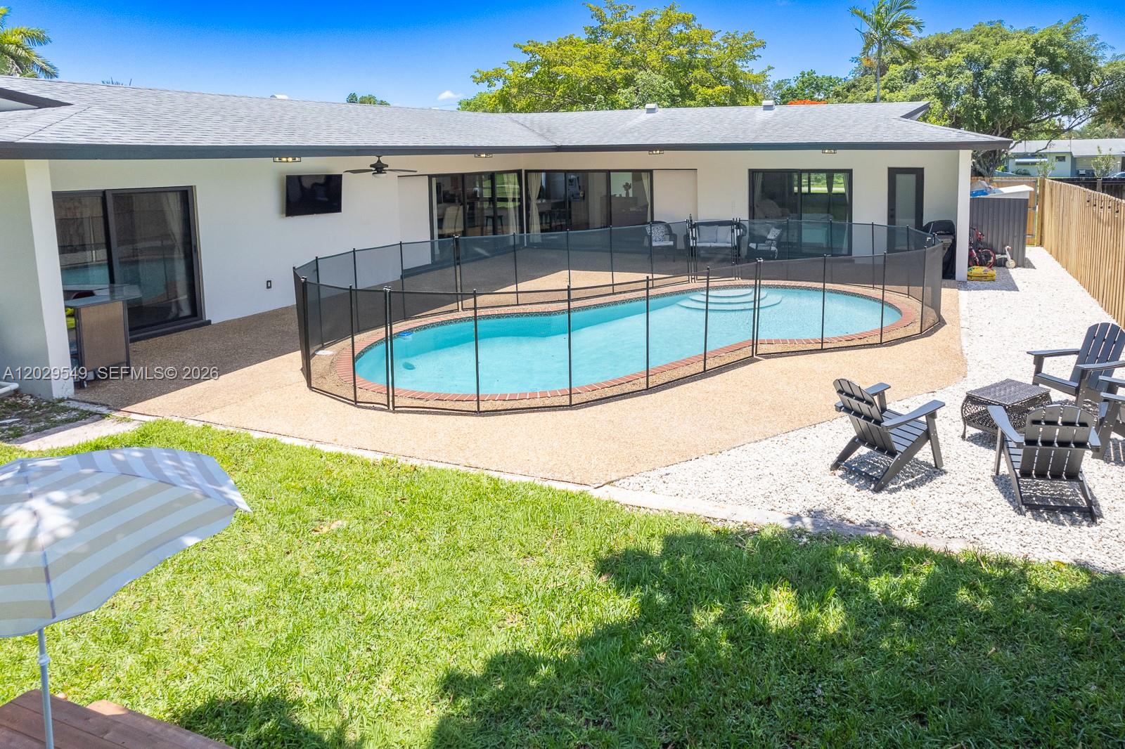 4407 West Park Road Hollywood, FL 33021 - Photo 14 of 65