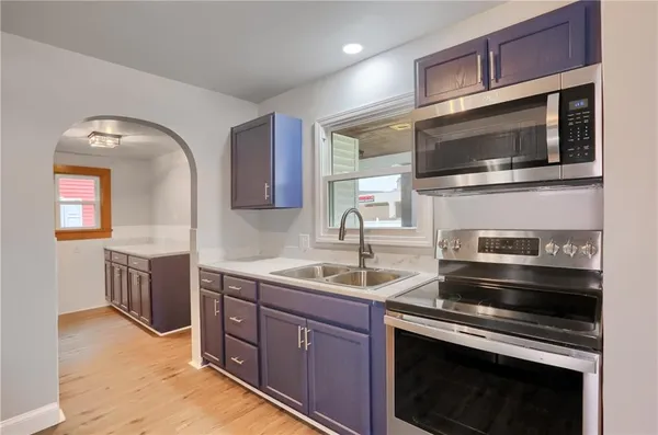 $1,300 | 740 Pershing Street, Ellwood City, PA 16117