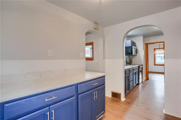 $1,300 | 740 Pershing Street, Ellwood City, PA 16117