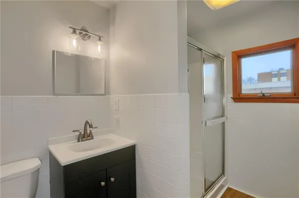 $1,300 | 740 Pershing Street, Ellwood City, PA 16117