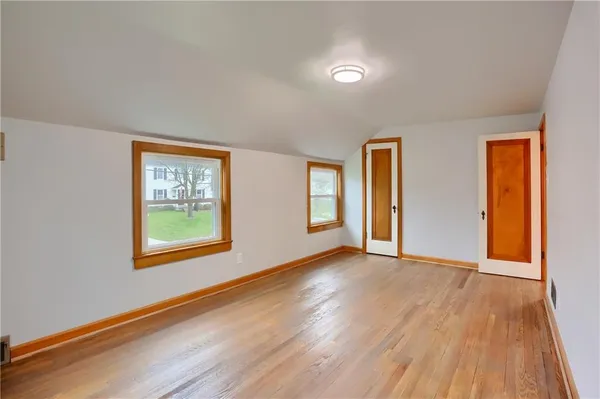 $1,300 | 740 Pershing Street, Ellwood City, PA 16117