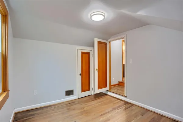 $1,300 | 740 Pershing Street, Ellwood City, PA 16117