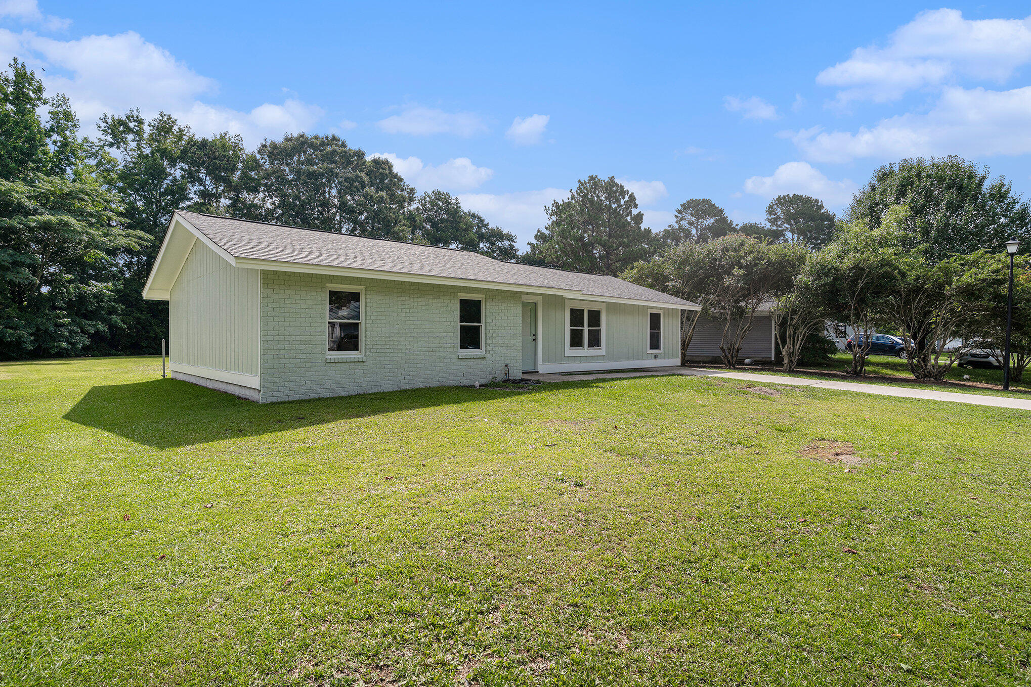 108 State Rd S-8-922 Moncks Corner, SC 29461 - Photo 4 of 28 002_dsc06036