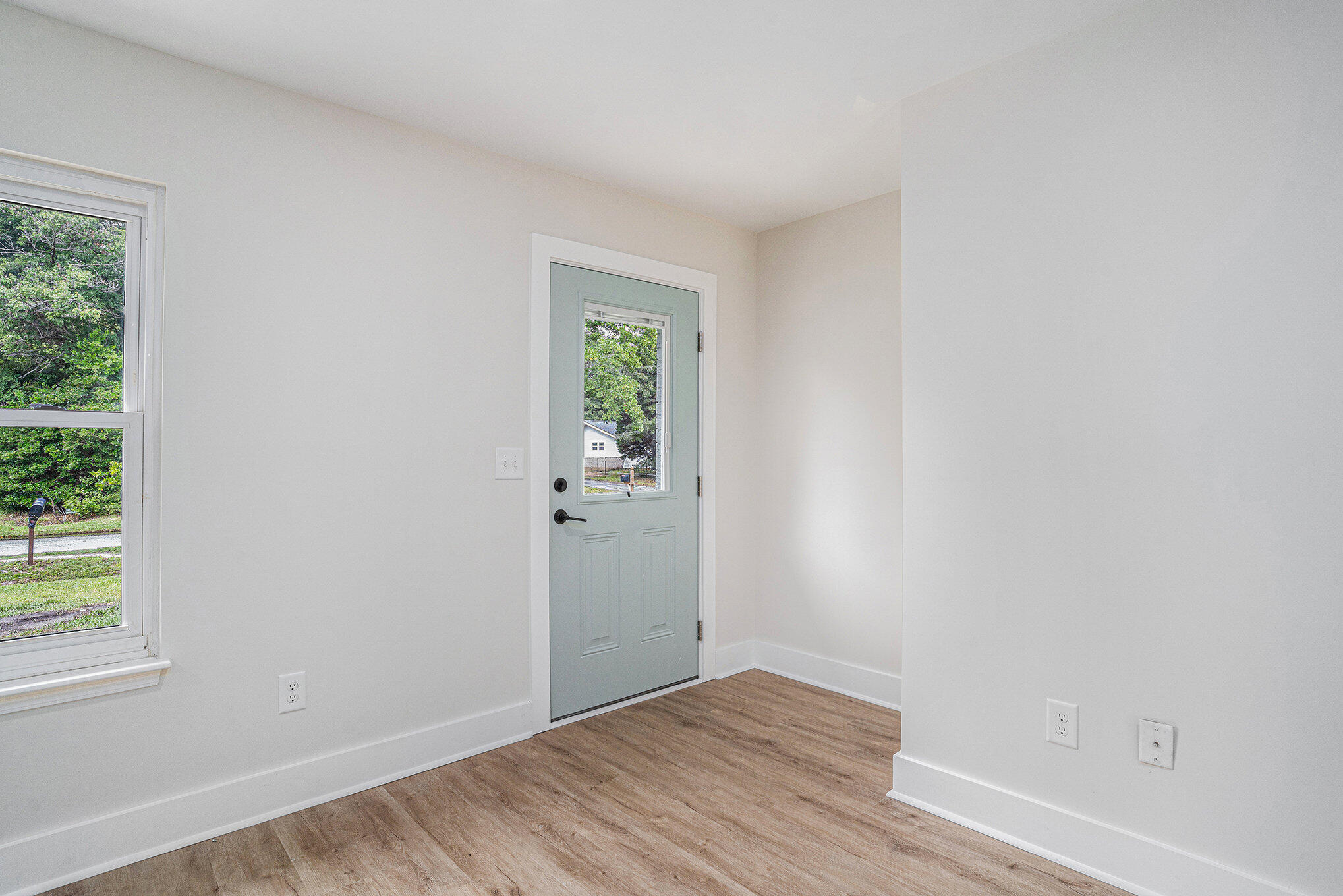 108 State Rd S-8-922 Moncks Corner, SC 29461 - Photo 6 of 28 005_dsc06060