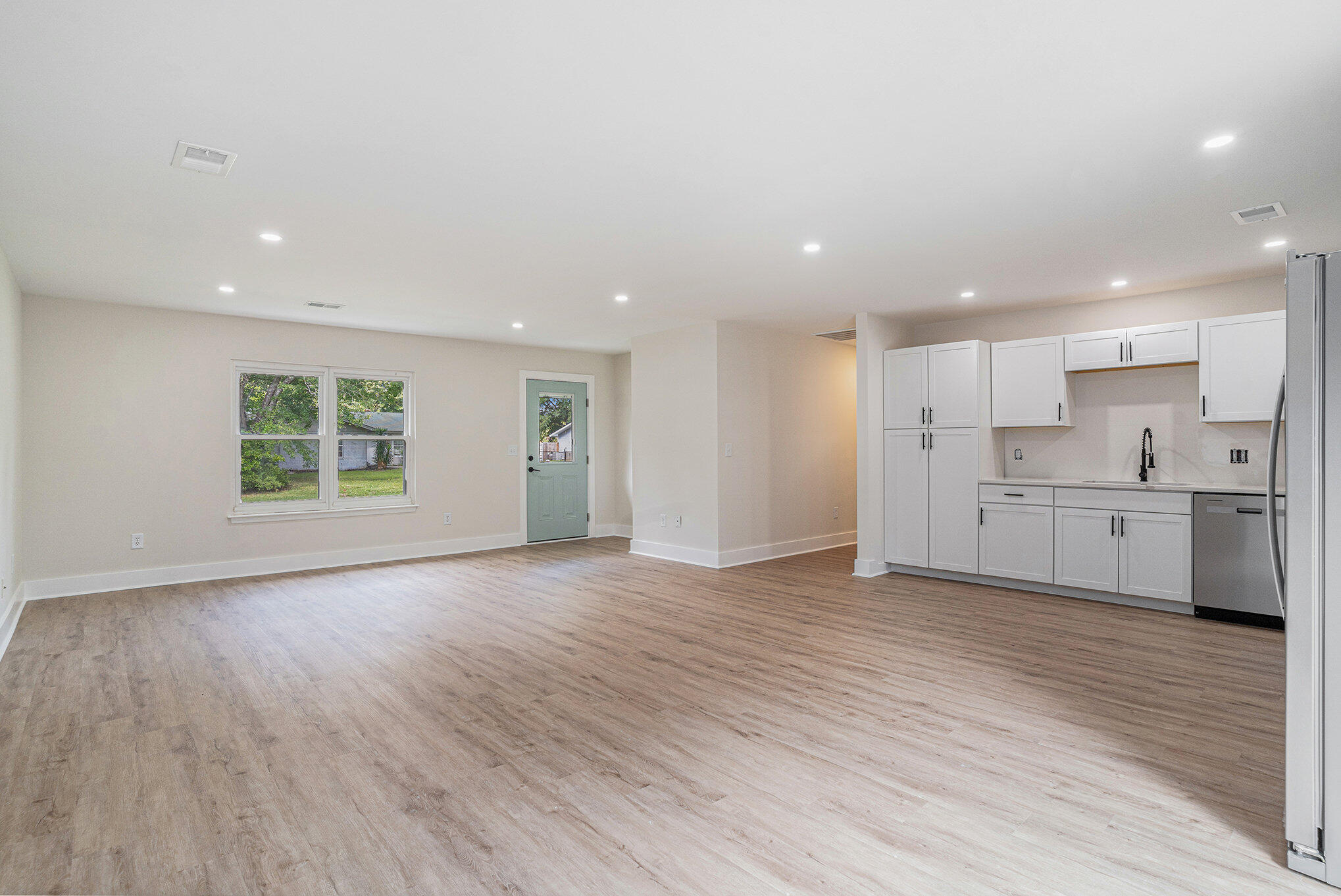 108 State Rd S-8-922 Moncks Corner, SC 29461 - Photo 9 of 28 008_dsc06054