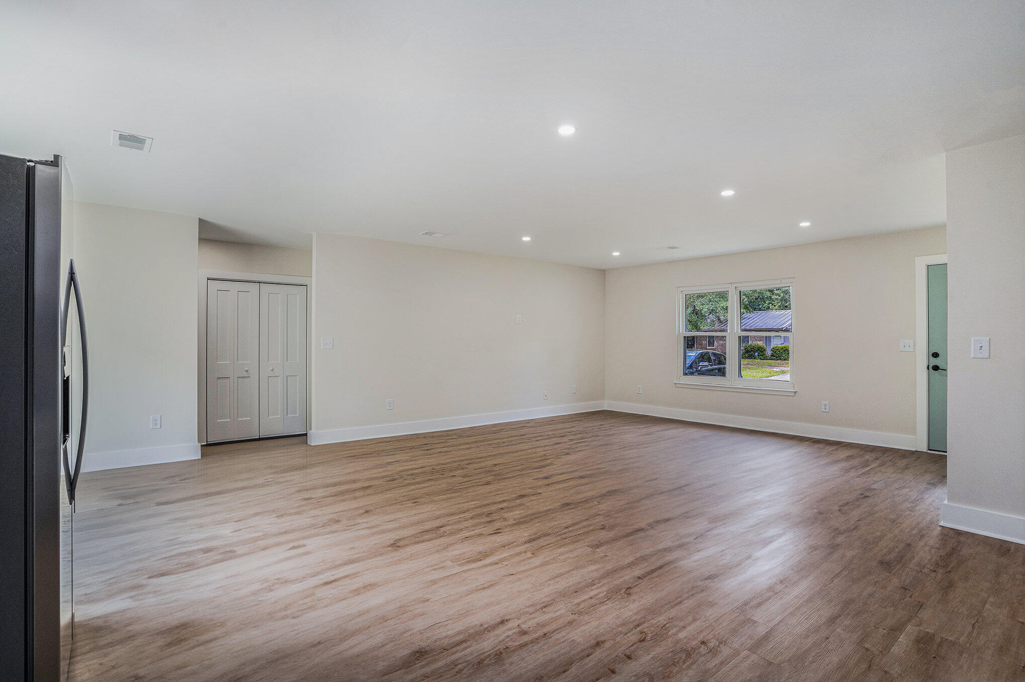 108 State Rd S-8-922 Moncks Corner, SC 29461 - Photo 10 of 28 009_dsc06072