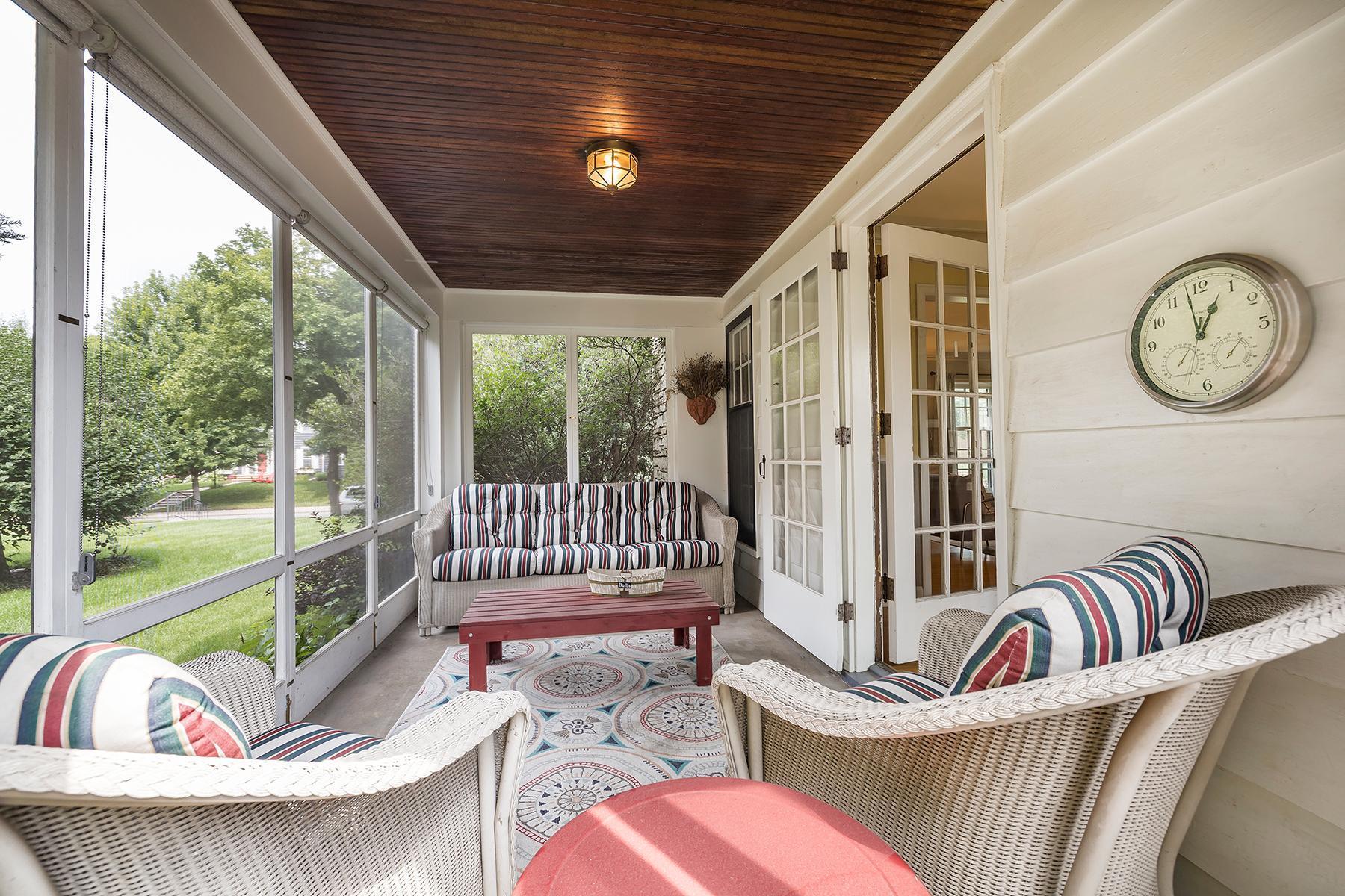 1840 West Pinehurst Avenue St. Paul, MN 55116 - Photo 17 of 39