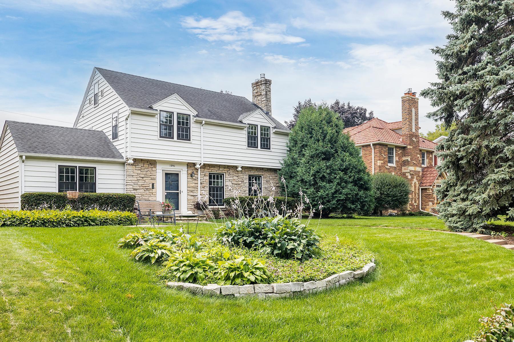 1840 West Pinehurst Avenue St. Paul, MN 55116 - Photo 3 of 39