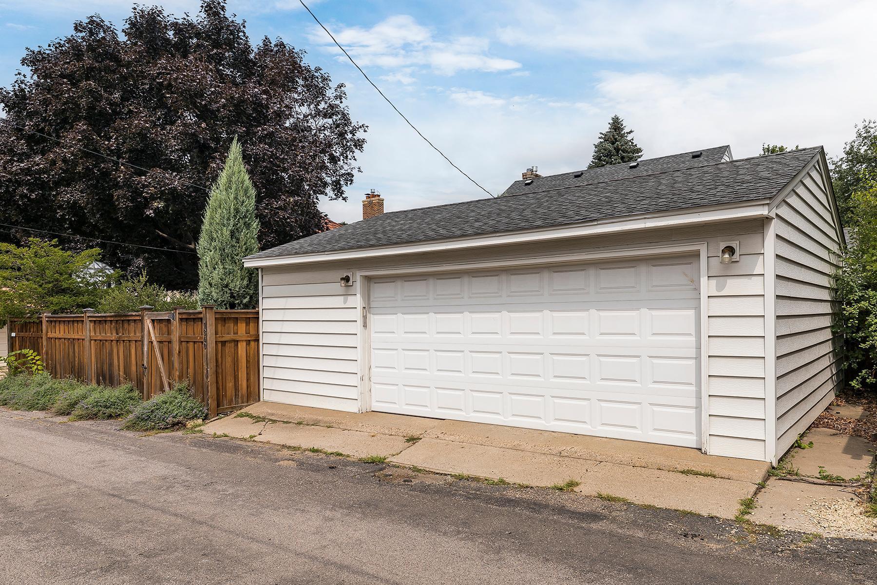 1840 West Pinehurst Avenue St. Paul, MN 55116 - Photo 39 of 39