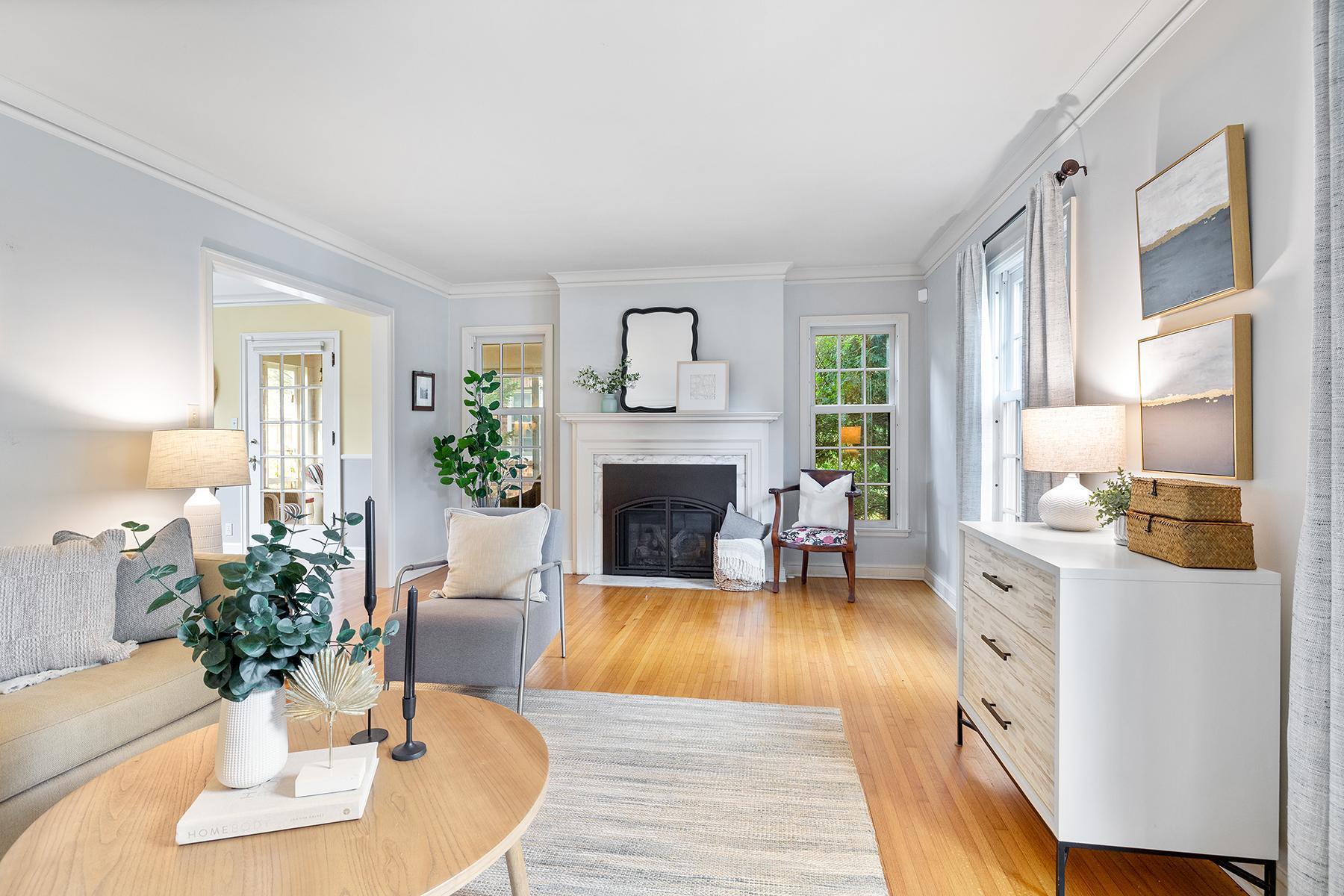 1840 West Pinehurst Avenue St. Paul, MN 55116 - Photo 7 of 39