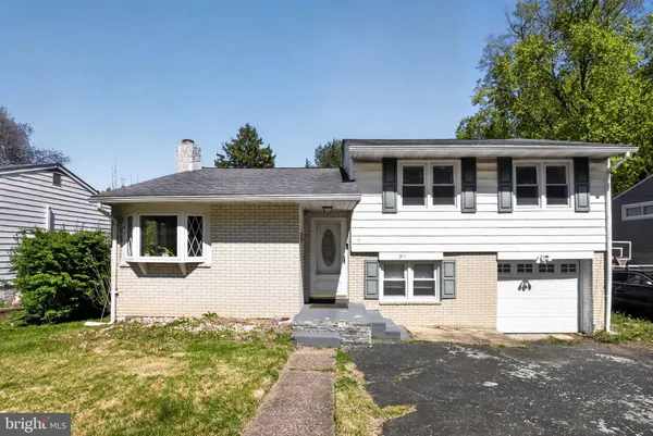 $374,900 | 311 Limekiln Pike, Glenside, PA 19038