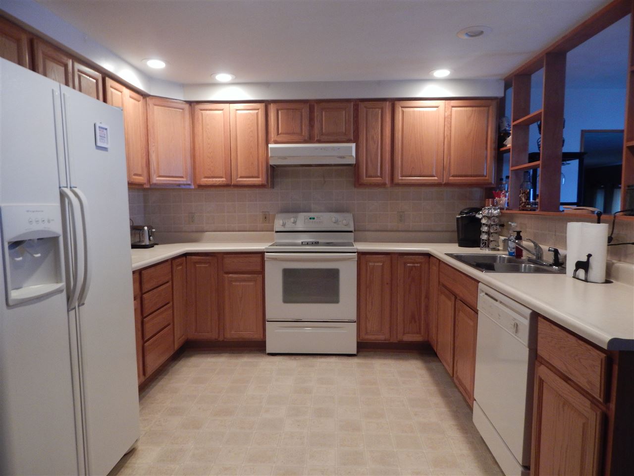 29495 Edison Road New Carlisle, IN 46552 - Photo 2 of 20