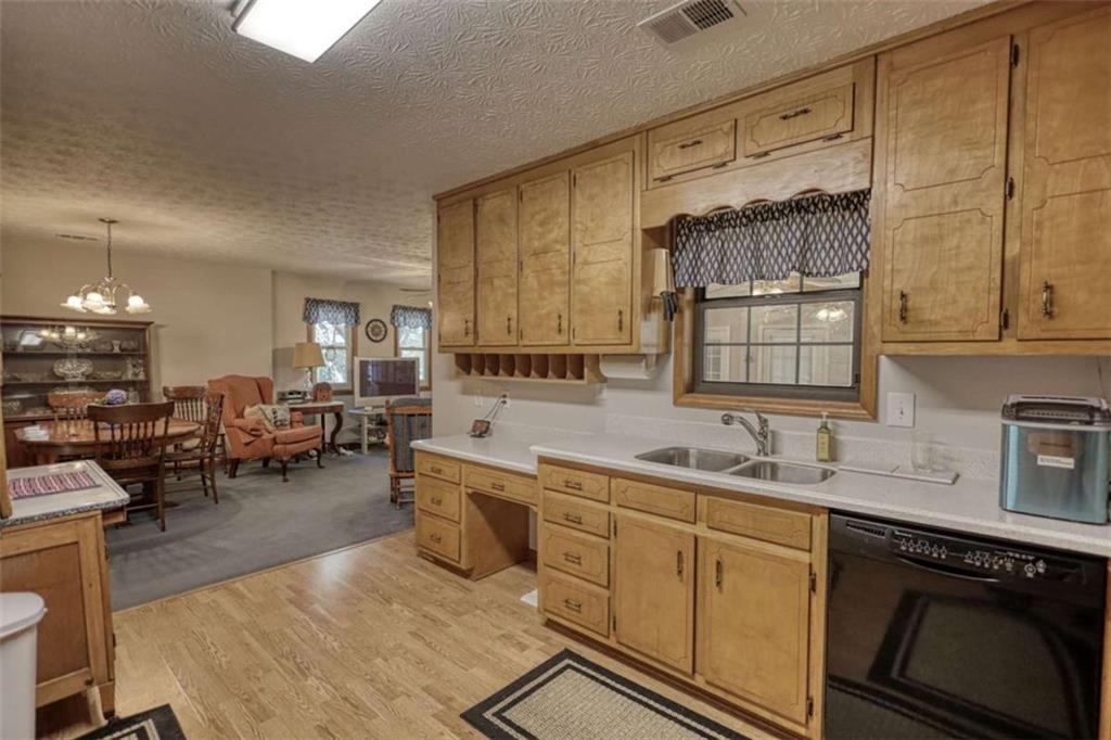 2740 Dennard Road Northeast Conyers, GA 30013 - Photo 14 of 51