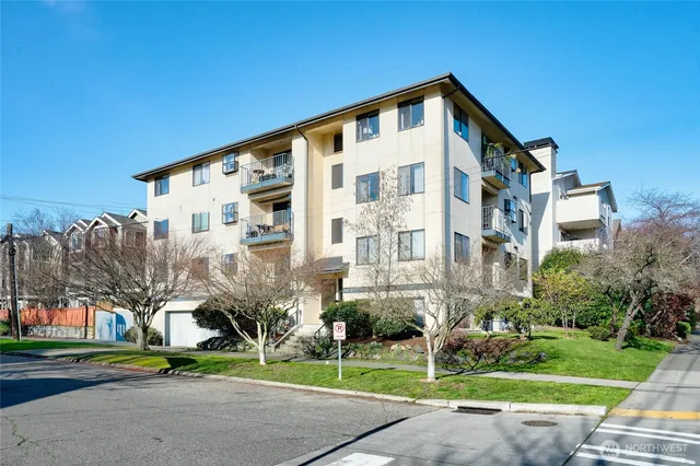 $448,000 | 1400 Northwest 60th Street, Unit 202, Seattle, WA 98107