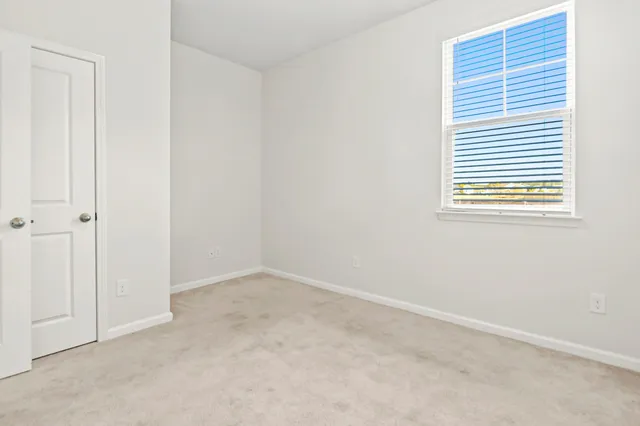 $2,400 | 454 Zenith Boulevard, Summerville, SC 29486