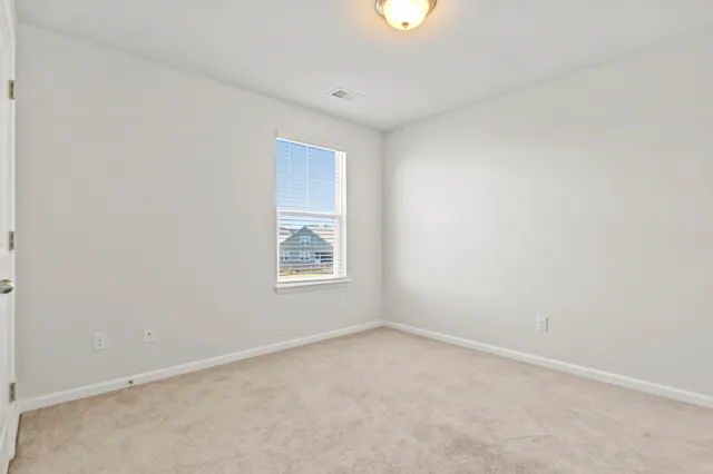 $2,400 | 454 Zenith Boulevard, Summerville, SC 29486