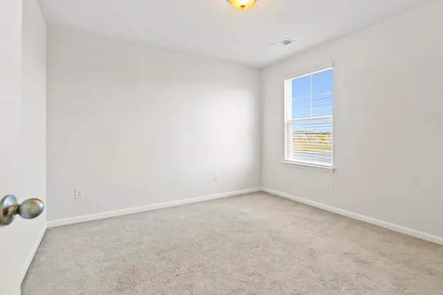 $2,400 | 454 Zenith Boulevard, Summerville, SC 29486