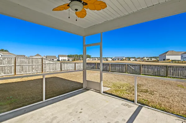 $2,400 | 454 Zenith Boulevard, Summerville, SC 29486