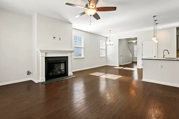 $2,400 | 454 Zenith Boulevard, Summerville, SC 29486