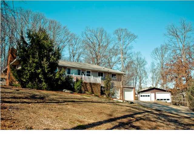 8513 West Crabtree Road Hixson, TN 37343 - Photo 1 of 18 Primary Photo