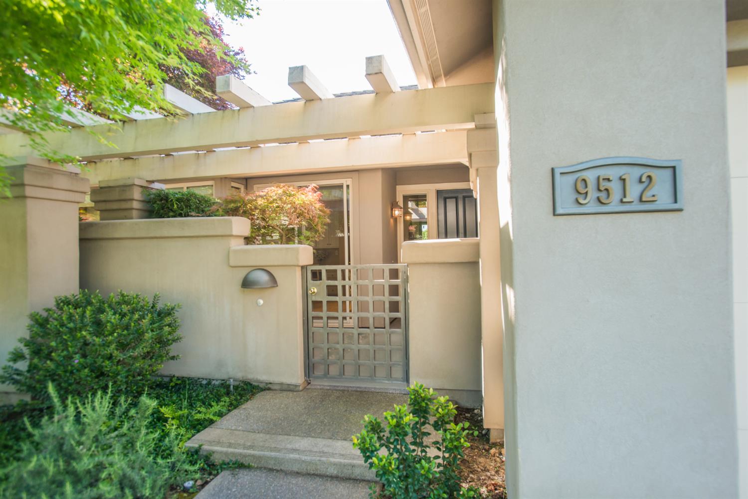 9512 Golf Course Lane Elk Grove, CA 95758 - Photo 14 of 71