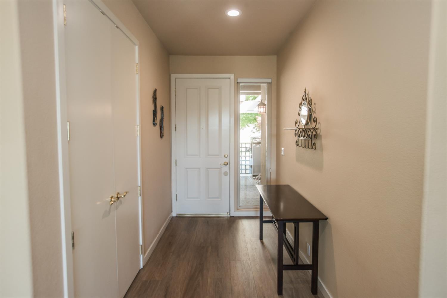 9512 Golf Course Lane Elk Grove, CA 95758 - Photo 15 of 71