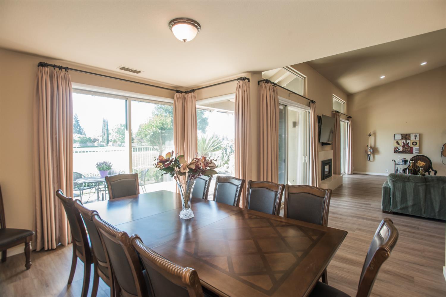 9512 Golf Course Lane Elk Grove, CA 95758 - Photo 26 of 71