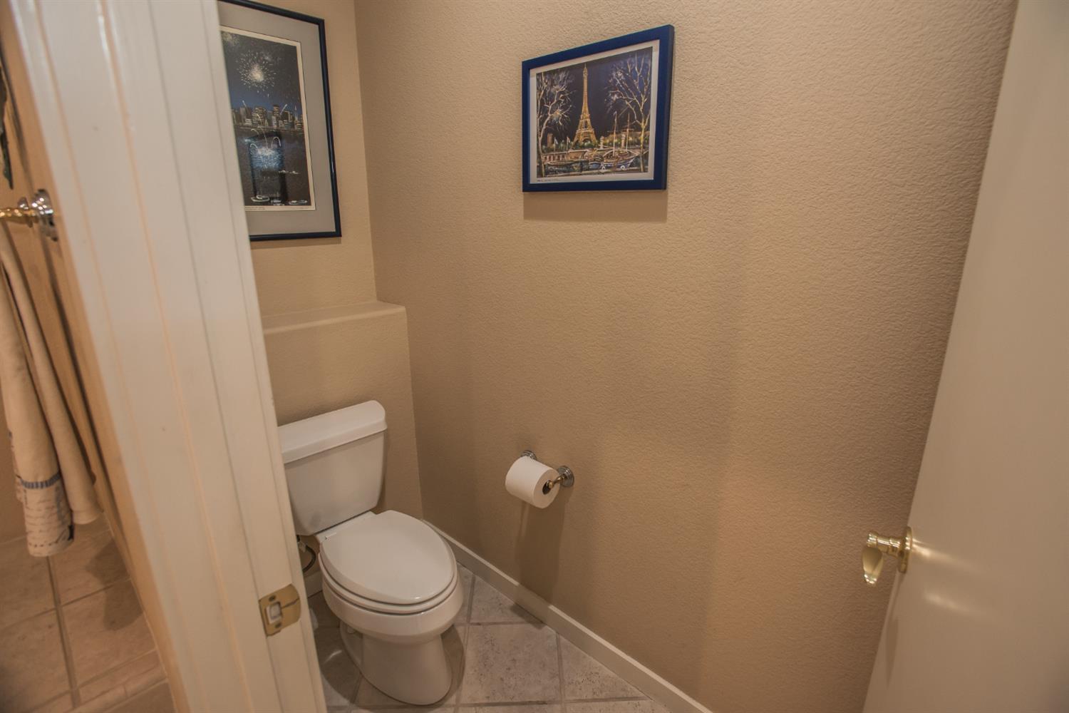 9512 Golf Course Lane Elk Grove, CA 95758 - Photo 42 of 71