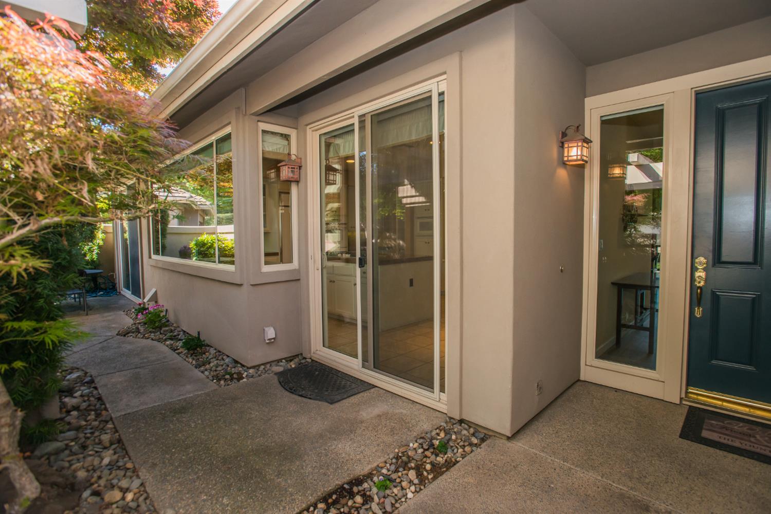 9512 Golf Course Lane Elk Grove, CA 95758 - Photo 59 of 71