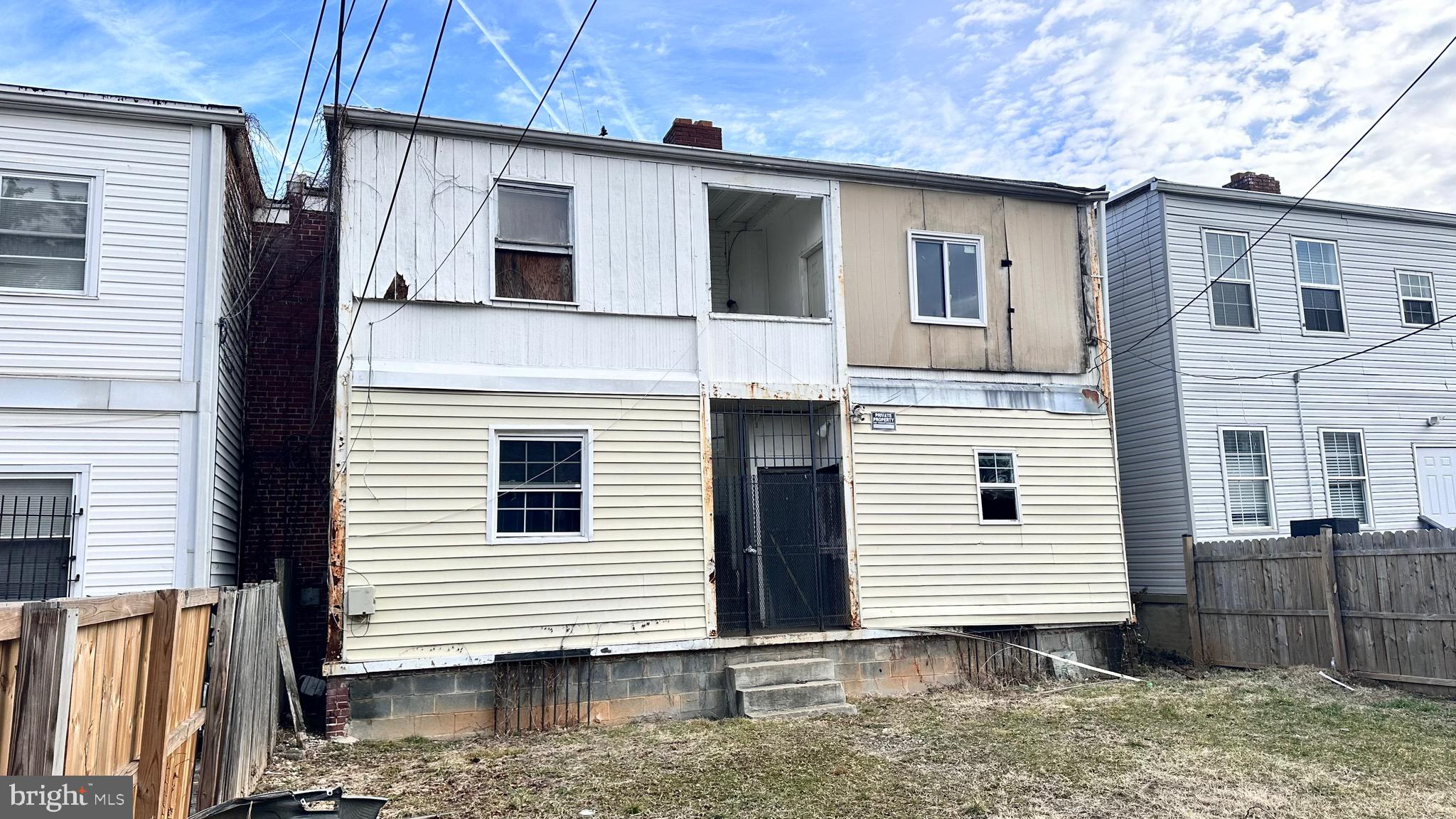 1219 Simms Place Northeast Washington, DC 20002 - Photo 5 of 12